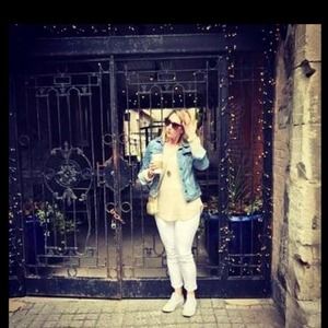 Meet your Posher, Erin v